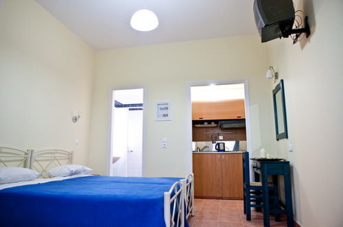 Venetia Studios   | Aegina | Saronic Islands | Greece 15