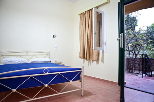 Venetia Studios   | Aegina | Saronic Islands | Greece 16