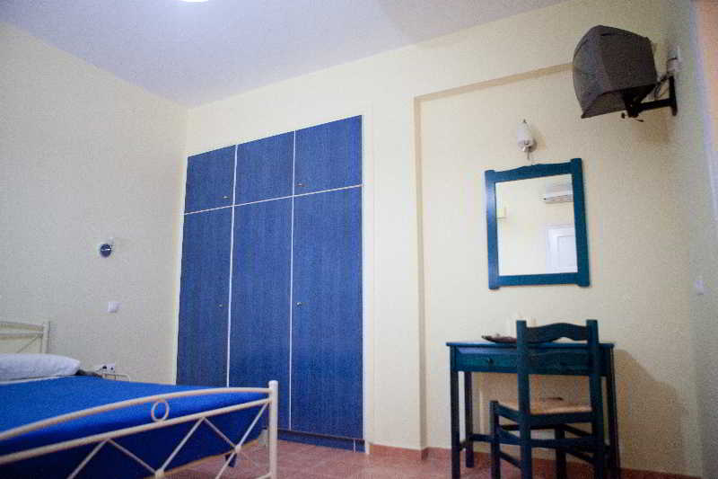 Venetia Studios   | Aegina | Saronic Islands | Greece 7