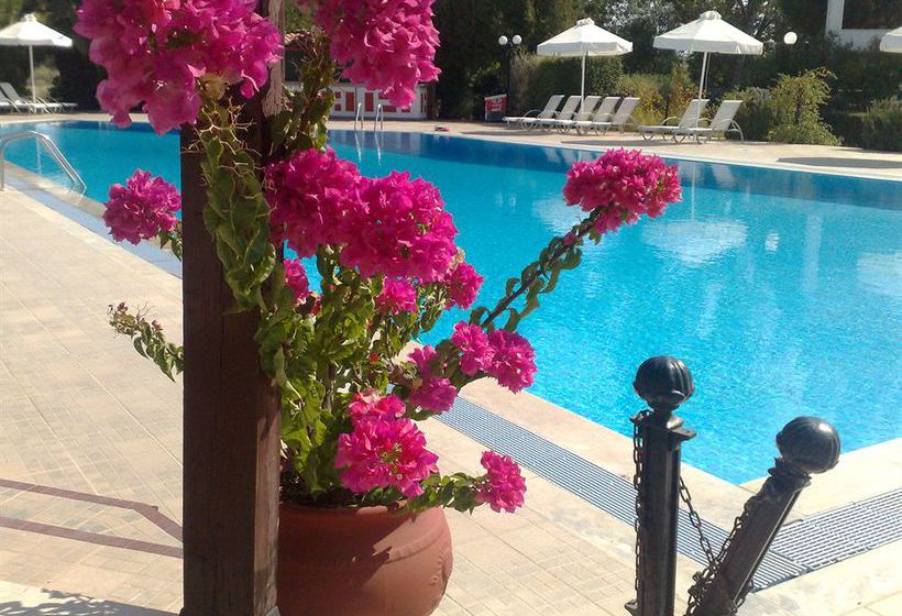 Hotel Pasiphae  | Skala Kallonis | Lesbos | Greece 19