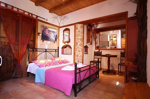 Hotel Polikandia  | Folegandros | Cyclades | Greece 6