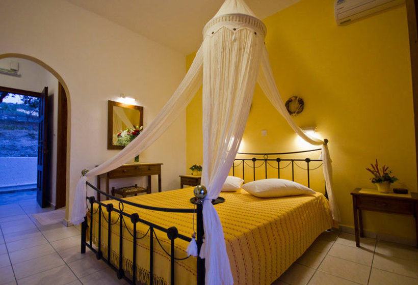 Galini Rooms  | Milos | Cyclades | Greece 18