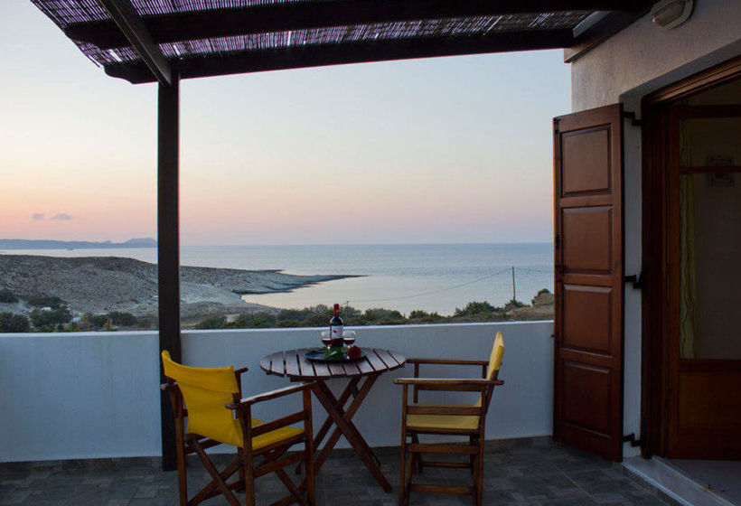 Galini Rooms  | Milos | Cyclades | Greece 2