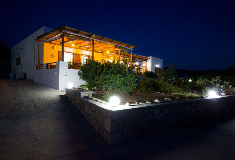 Galini Rooms  | Milos | Cyclades | Greece 9