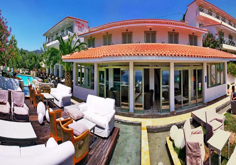 Hotel Sandy Bay Lesbos