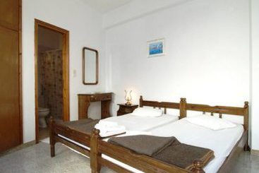 Evgenia Rooms & Apartments  | Folegandros | Cyclades | Greece 2