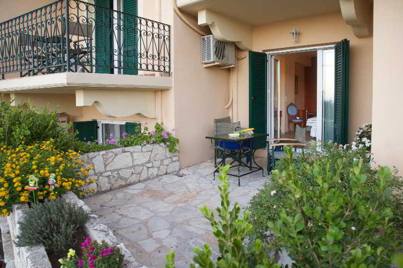 Agnantia  | Fiskardo | Kefalonia | Greece 1