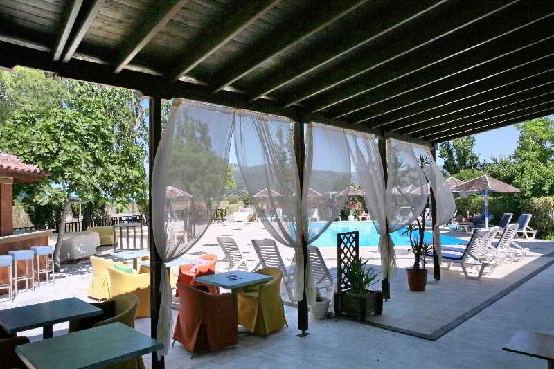 Hotel Aegeon  | Skala Kallonis | Lesbos | Greece 2