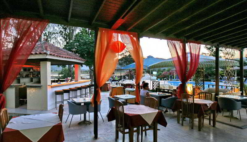 Hotel Aegeon  | Skala Kallonis | Lesbos | Greece 6