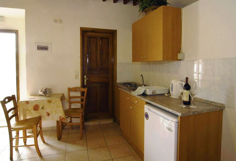 Chrysanthi Studio & Apartments  | Pefkos | Rhodes | Greece 1