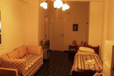 Hotel Dolphins Apartments  | Amorgos | Cyclades | Greece 2