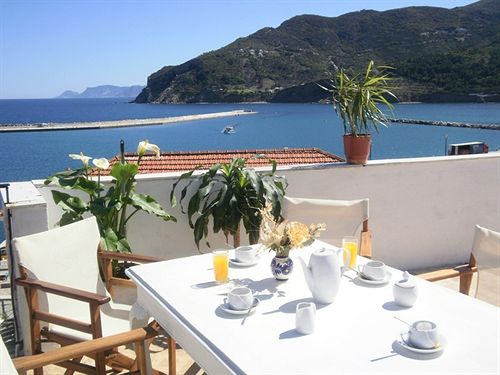 Regina Hotel  | Skopelos | Sporades | Greece 1