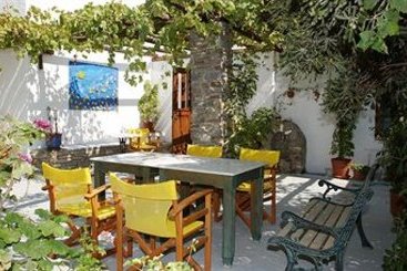 Hotel Swiss Home  | Naousa | Cyclades | Greece 11