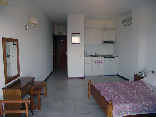 75 Steps Apartamentos  | Messongi | Corfu | Greece 7