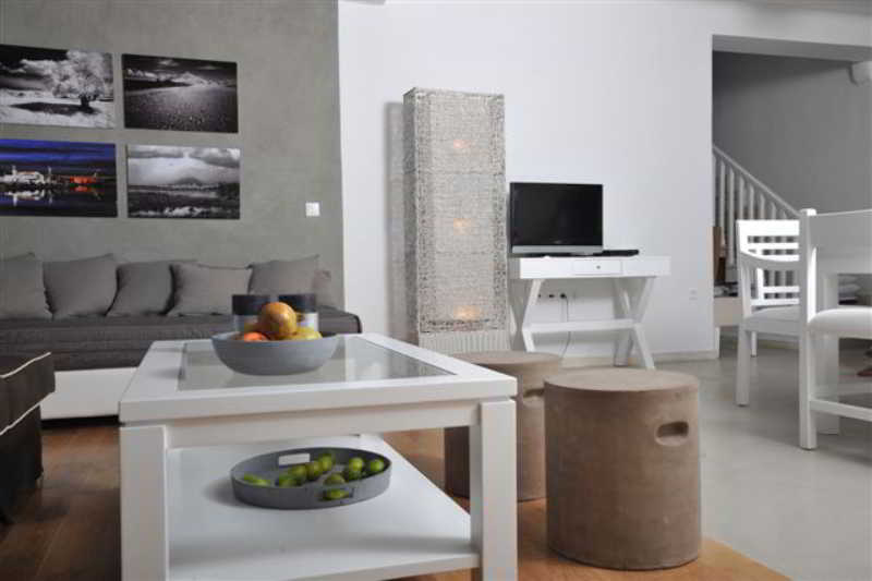 Stagones Luxury Villas 