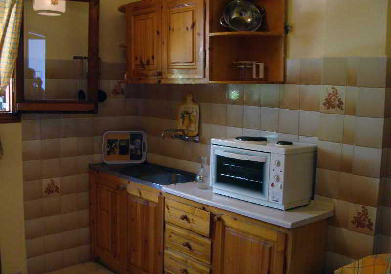 Gerekos Apartamentos  | Kontokali | Corfu | Greece 5