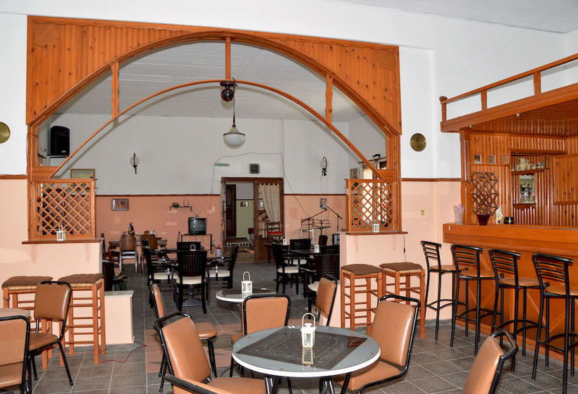 Hotel Miranta  | Aegina | Saronic Islands | Greece 8