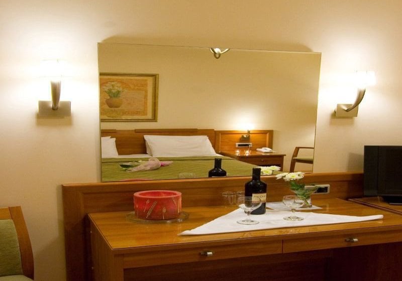 Hotel Lito  | Aedipsos | Central Greece | Greece 4