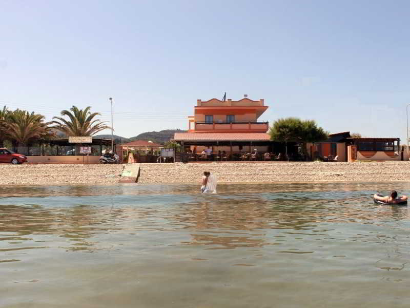 Hotel Ninos On The Beach  | Roda | Corfu | Greece 5