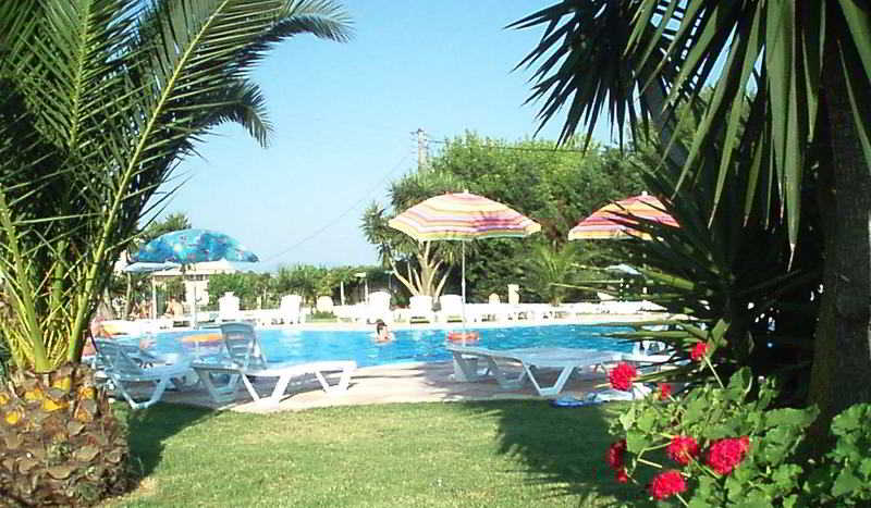 Hostal Asprokavos Apartments