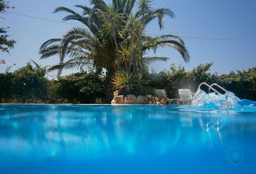 Chrysanthy Apartments Sidari