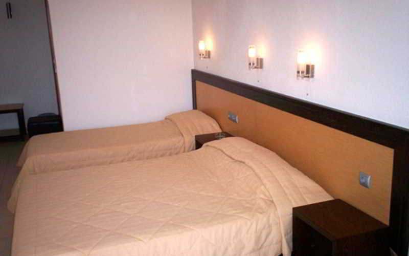 Hotel Aposperides  | Livadia | Central Greece | Greece 9