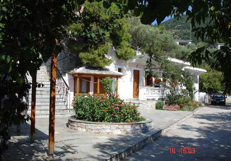 Evlavia Apartamentos  | Skopelos | Sporades | Greece 3