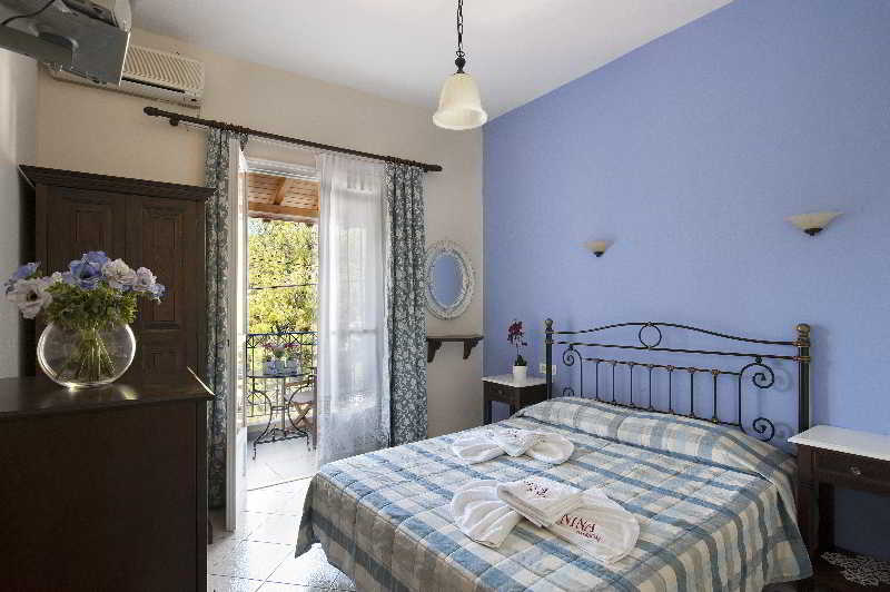 Nina Pansion Alonissos