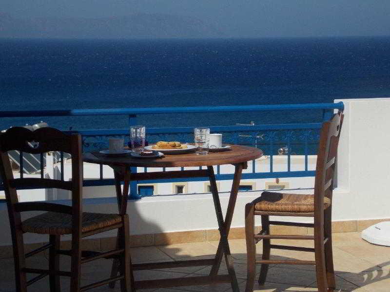 Verandes Tou Ouranou  | Agia Pelagia - Kythira Inseln | Attica | Griechenland 1