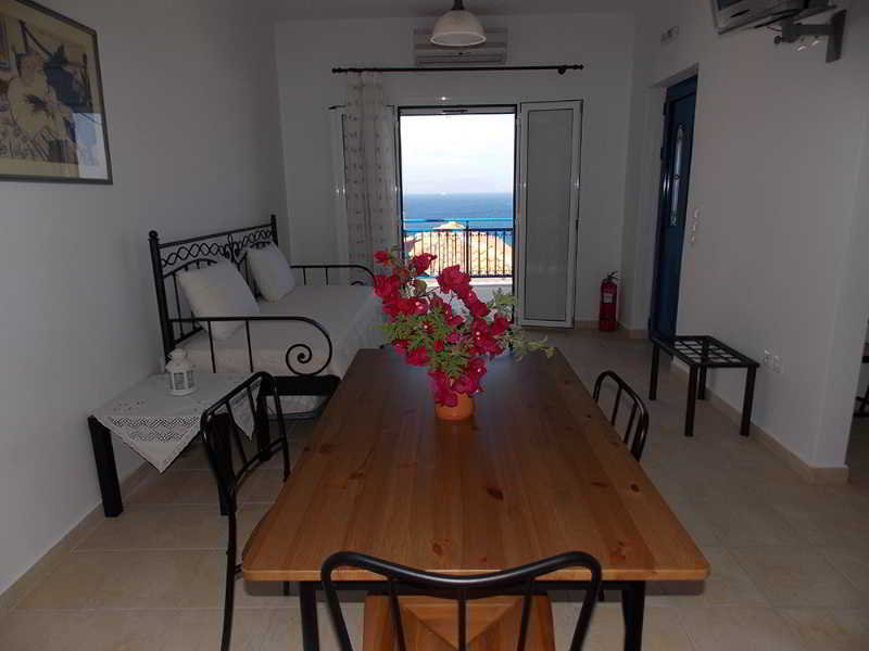 Verandes Tou Ouranou  | Agia Pelagia - Kythira Inseln | Attica | Griechenland 12