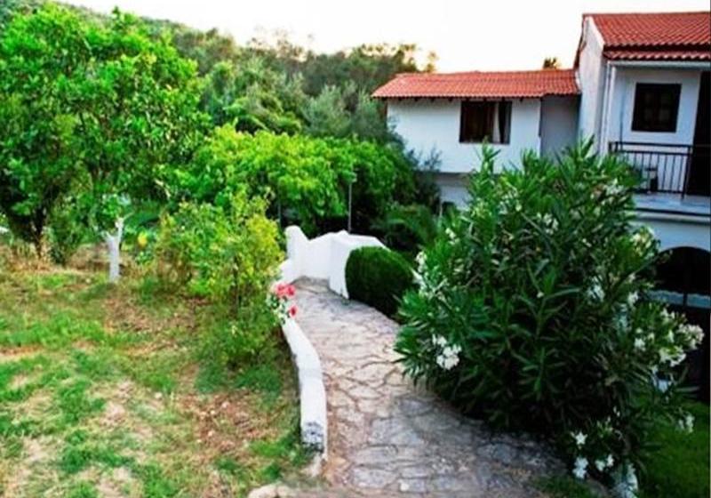 Hotel Dina S Rooms  | Messongi | Corfu | Greece 1