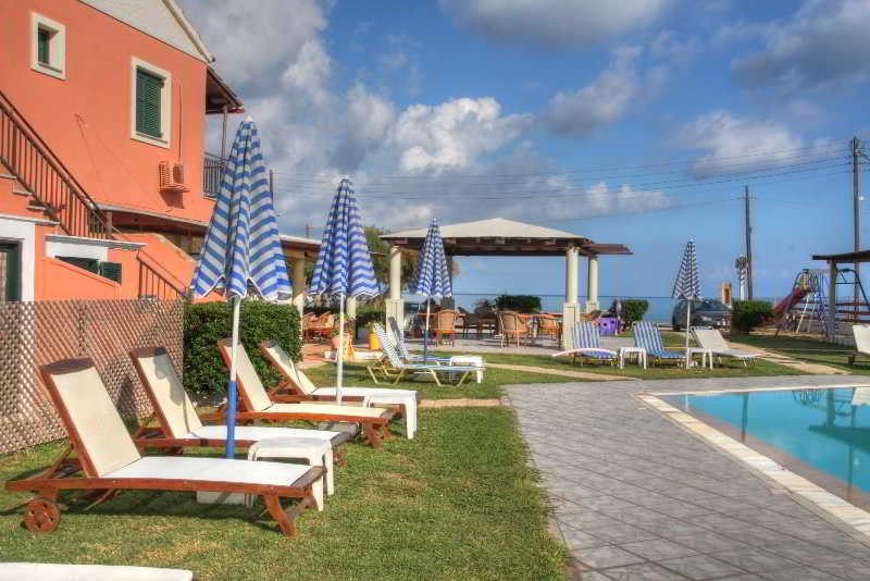 Hotel The Waves Studios Apartments  | Acharavi | Corfu | Greece 1