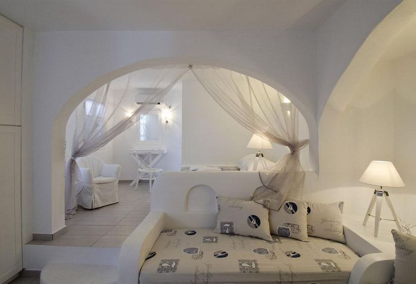 Hotel Aspalathras White  | Folegandros | Cyclades | Greece 3