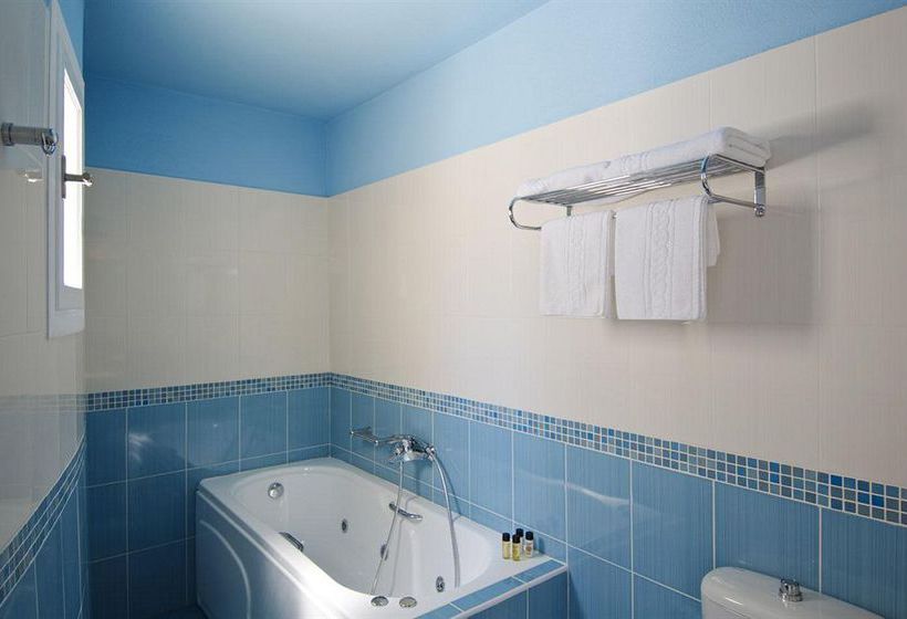 Hotel Aspalathras White  | Folegandros | Cyclades | Greece 8