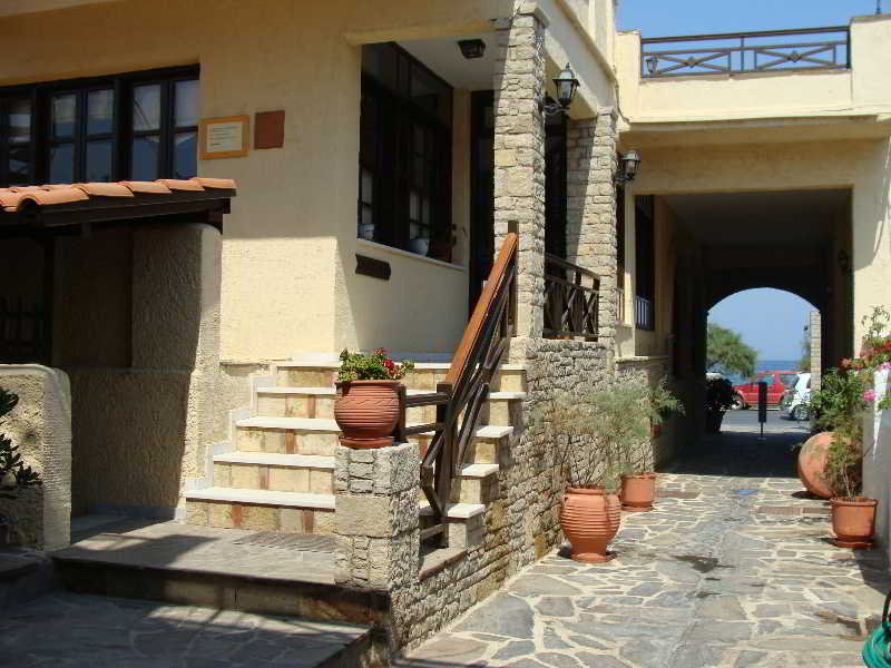 Hotel Hesperia  | Karlovasi | Samos | Greece 3