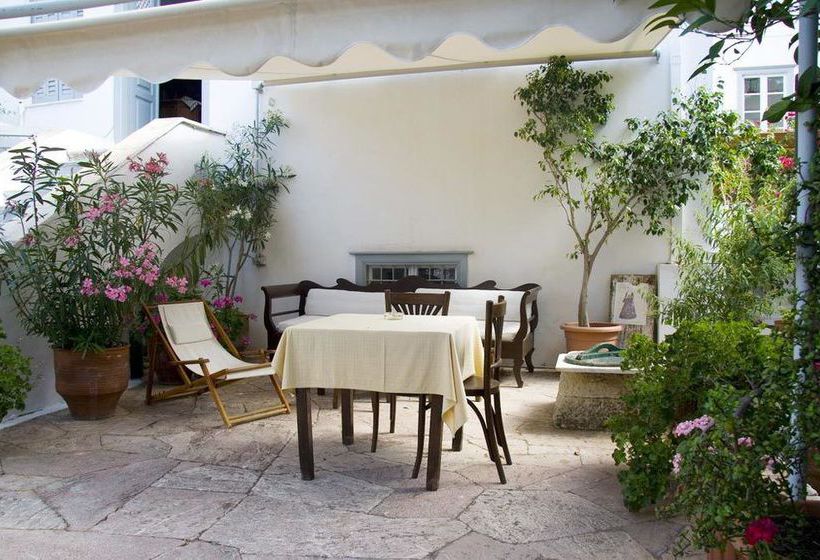 Hotel Miranda  | Hydra | Saronic Islands | Greece 6