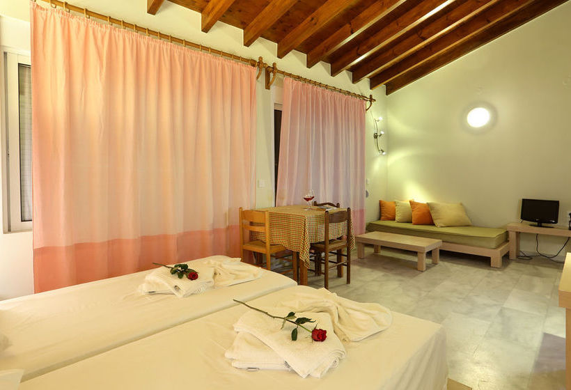 Elma's Dream Apartments & Villas  | Chrisi Akti - Paros | Cyclades | Greece 18