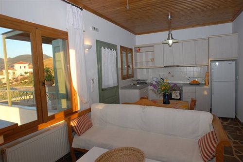 Hotel Birds Bay  | Petra | Lesbos | Greece 10