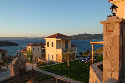 Hotel Birds Bay  | Petra | Lesbos | Greece 3