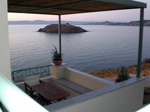 Hotel Birds Bay  | Petra | Lesbos | Greece 7