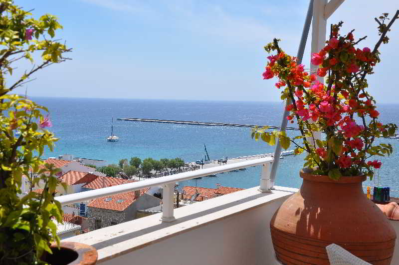 Hotel Remezzo  | Pythagoreio | Samos | Greece 4