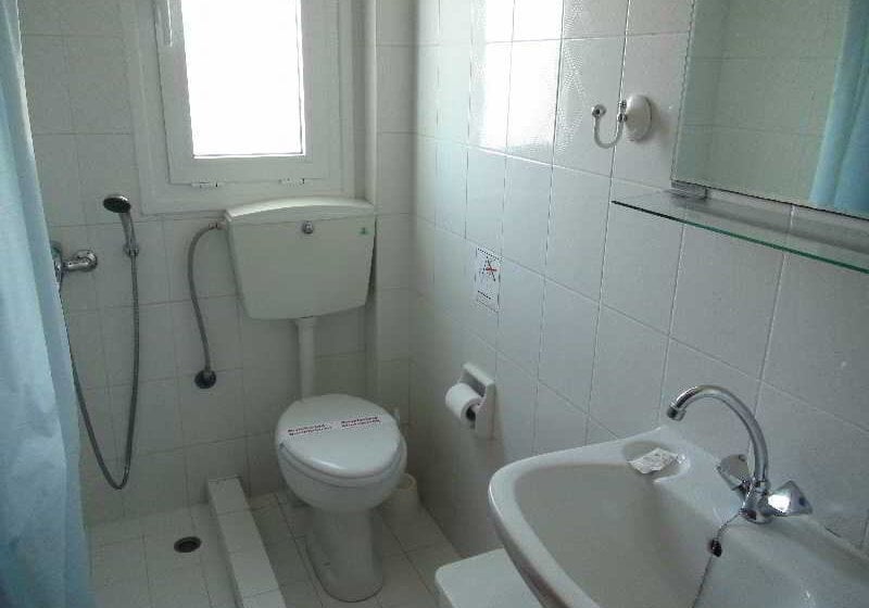 Filoxenia Hotel & Apartments  | Poros | Kefalonia | Greece 1