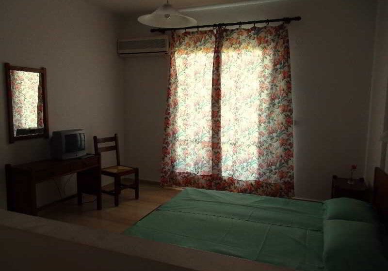 Filoxenia Hotel & Apartments  | Poros | Kefalonia | Greece 6