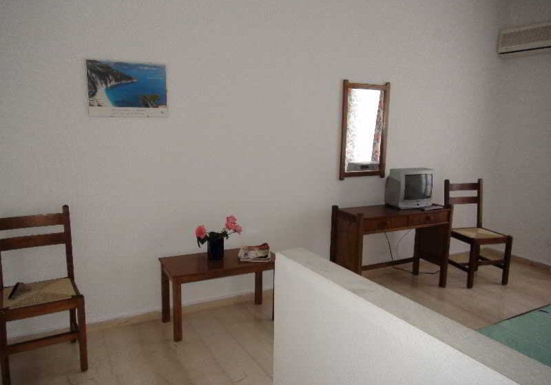 Filoxenia Hotel & Apartments  | Poros | Kefalonia | Greece 7