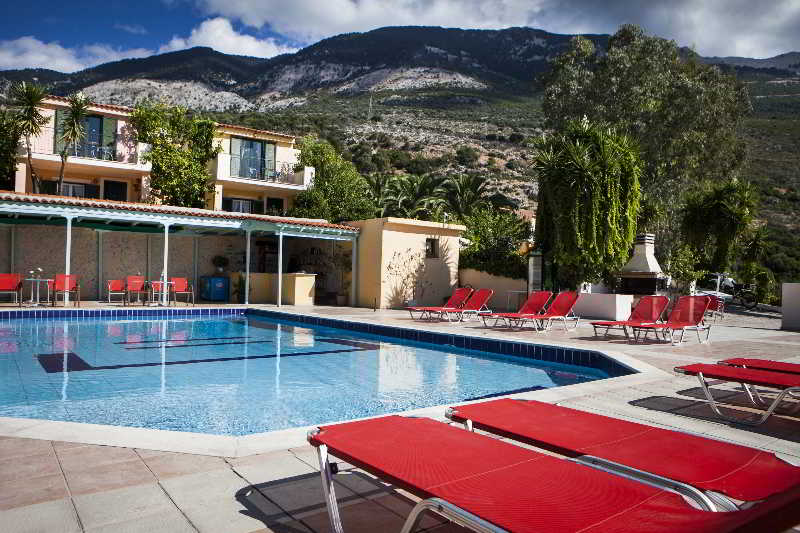 Hotel Lovides Village - Apartments  | Lourdata | Kefalonia | Greece 1