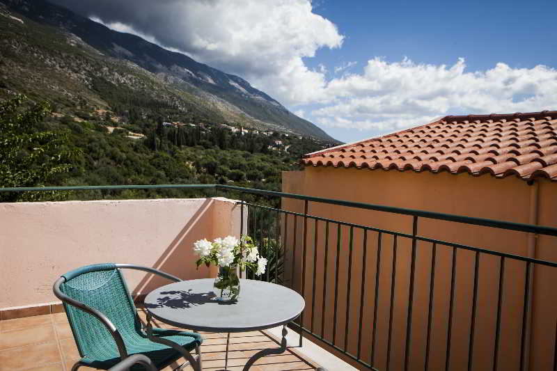 Hotel Lovides Village - Apartments  | Lourdata | Kefalonia | Greece 5