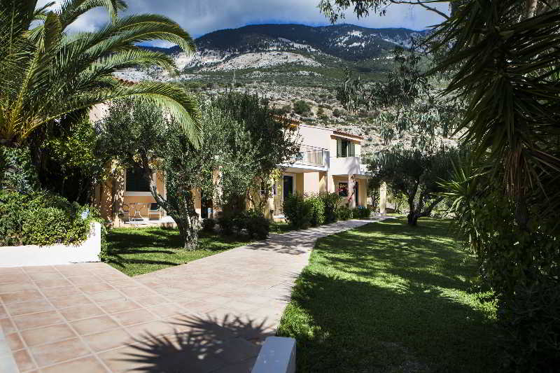 Hotel Lovides Village - Apartments  | Lourdata | Kefalonia | Greece 8