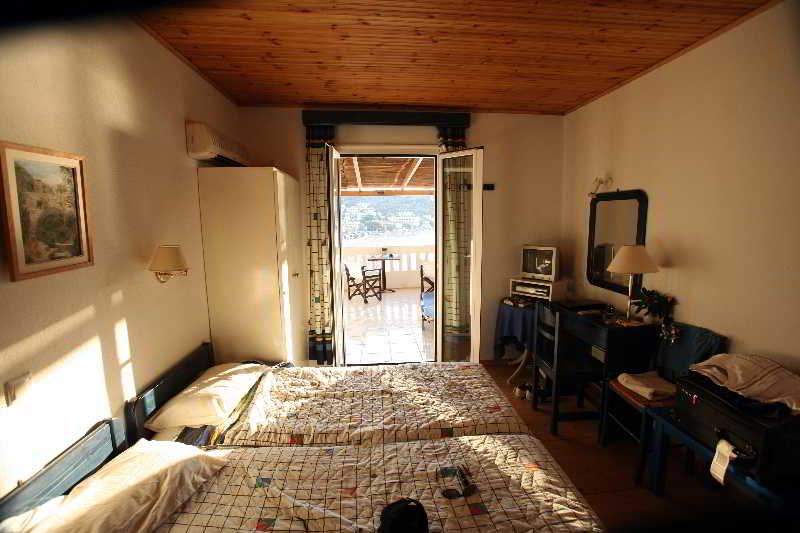 Bella Vista  | Andros | Cyclades | Greece 3