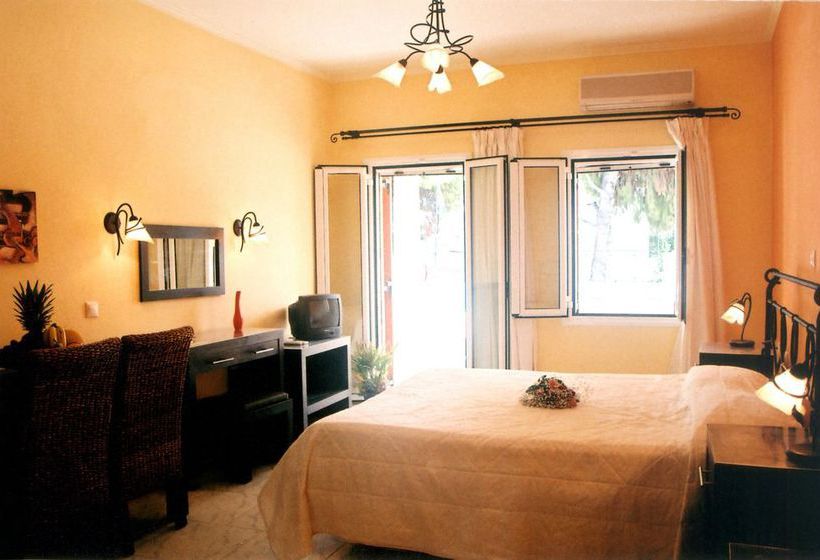 Villa Kostis  | Poros | Saronic Islands | Greece 15