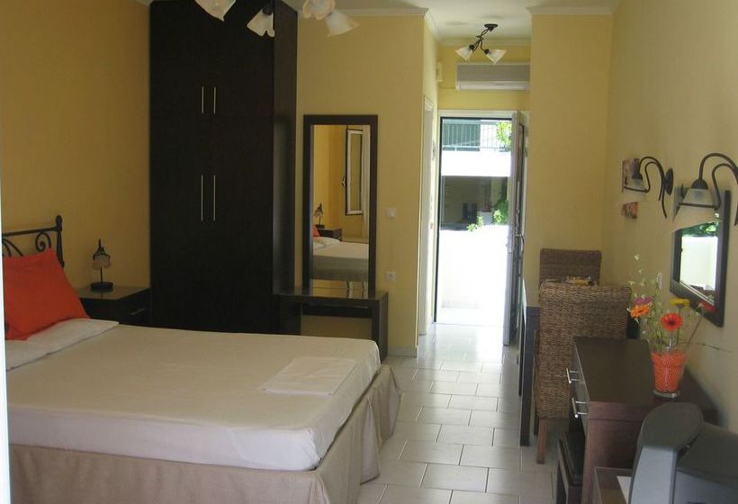 Villa Kostis  | Poros | Saronic Islands | Greece 2